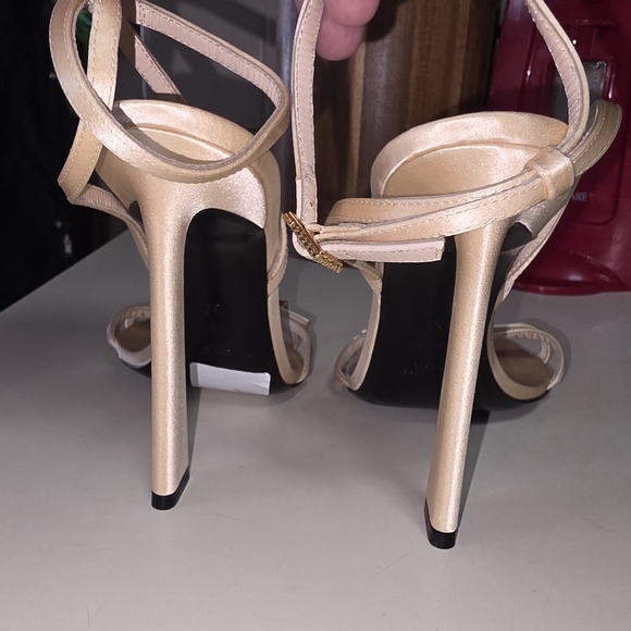 Saint Laurent Women's Nude Strappy Sandals Size 39 - Picture 4 of 5